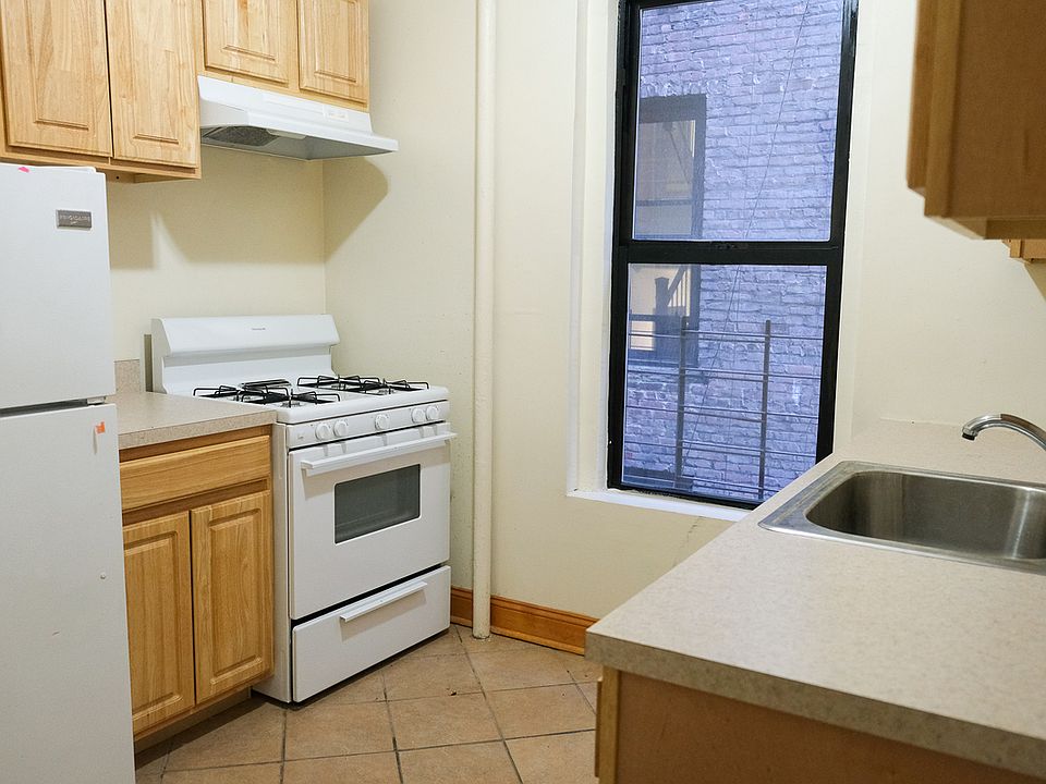 1st image of 363 Edgecombe Ave #33