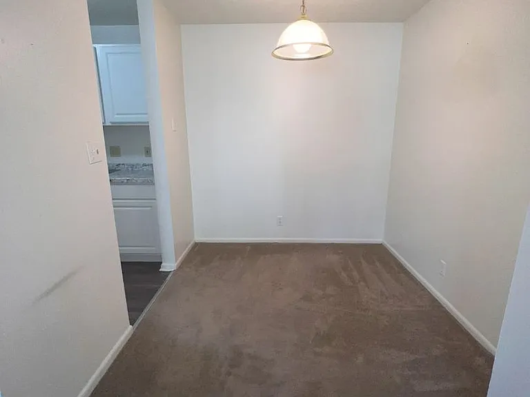 3202 University Dr #K — Photo 12