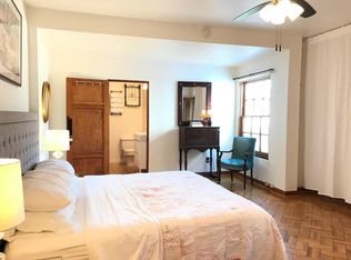 2003 N Hillcrest Rd #1/2, Los Angeles, CA 90068