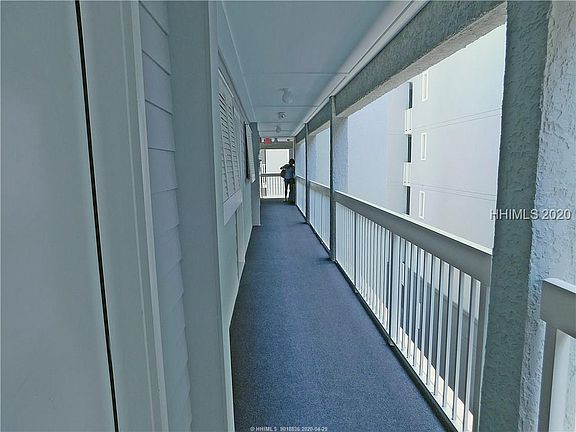 3rd image of 39 S Forest Beach Dr #527