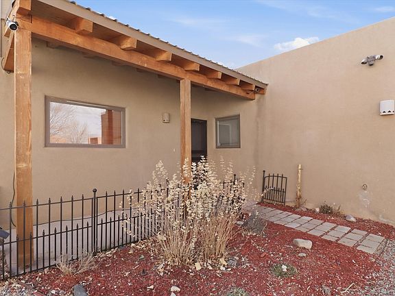 4th image of 7618 Mesa Del Oro Ln