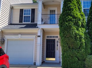 6944 Middleboro Dr, Raleigh, NC 27612