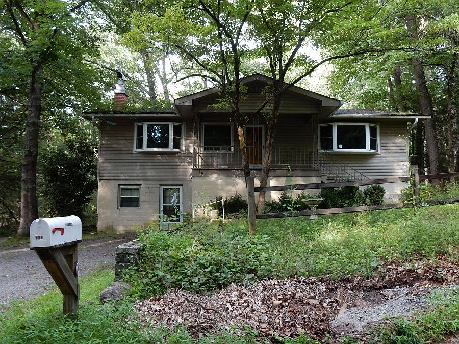 1st image of 103 Dogwood Dr