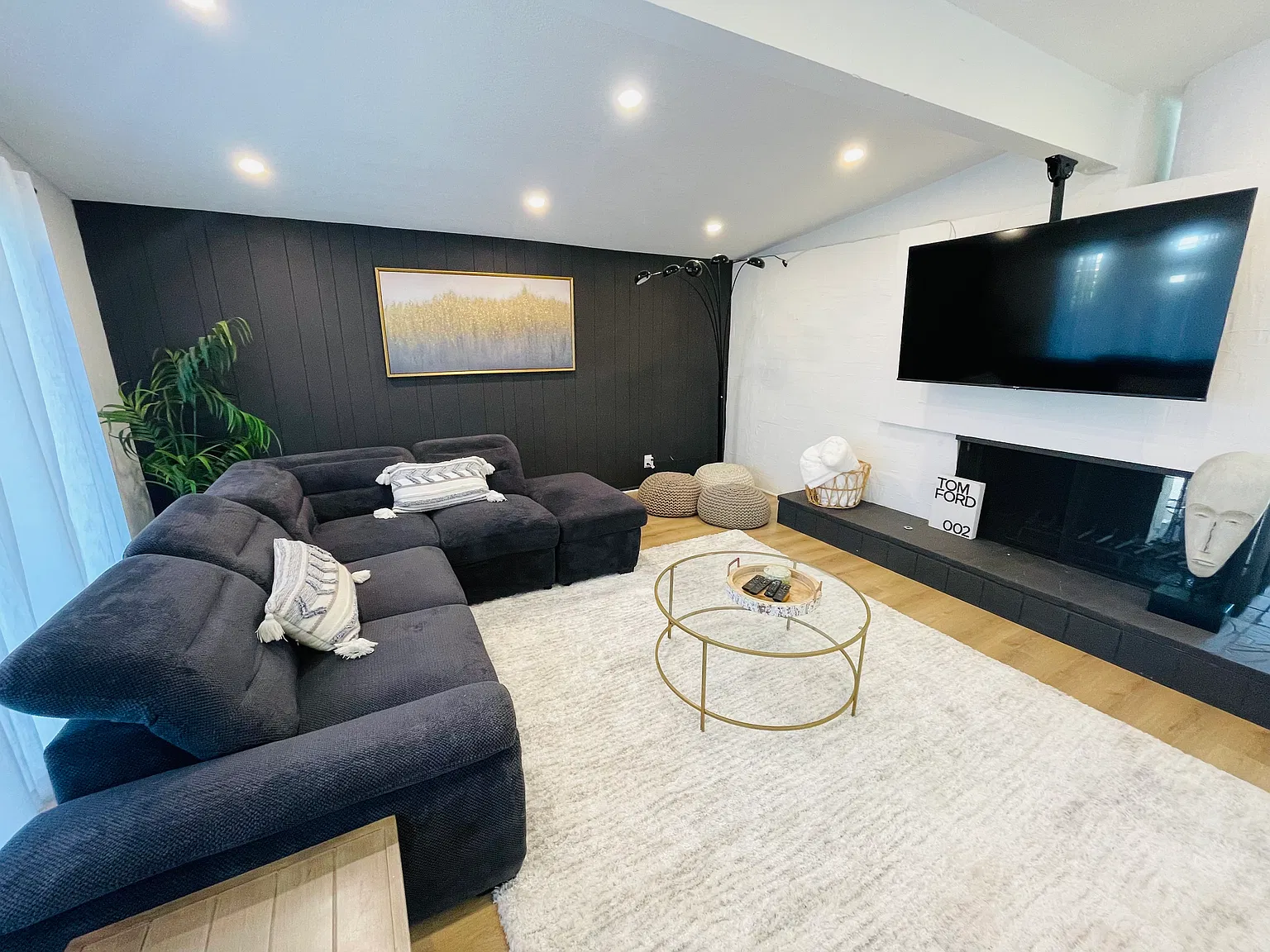 5 bed, 1997 sqft, $8,000 — Photo 2