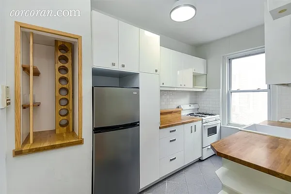 Sold by Corcoran | media 12