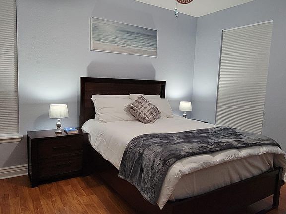 4th image of 2721 Via Murano Unit 321