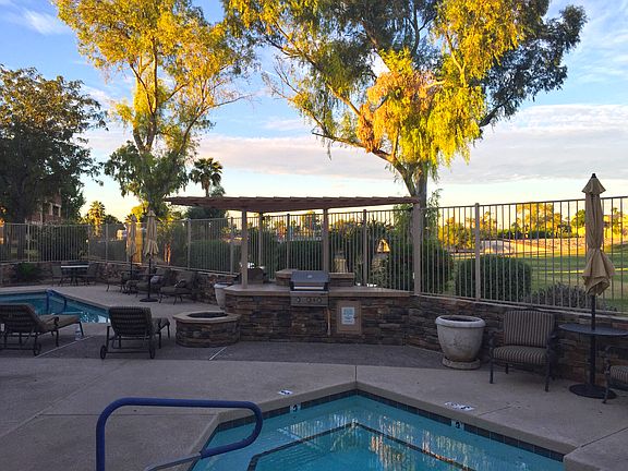 Spa, pool and grills