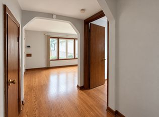 6213 W Newport Ave, Chicago, IL 60634
