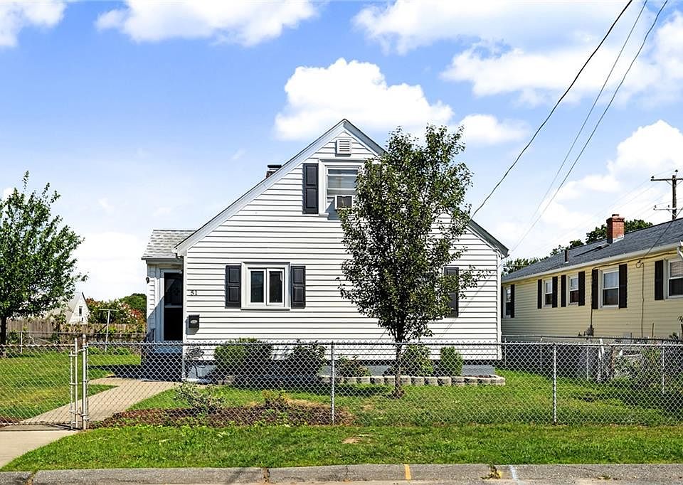 1st image of 51 Lowell St