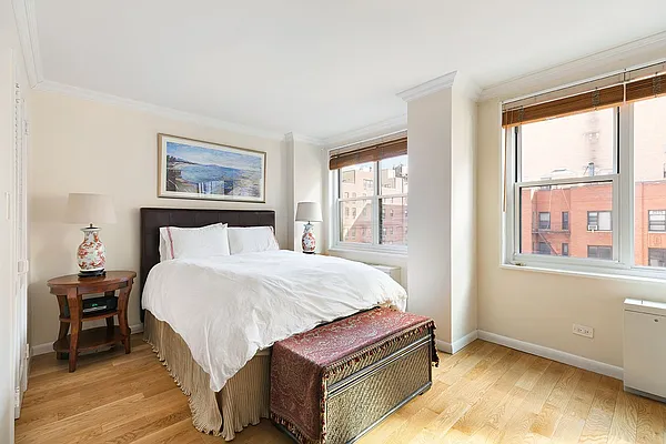 Sold by Compass | media 9