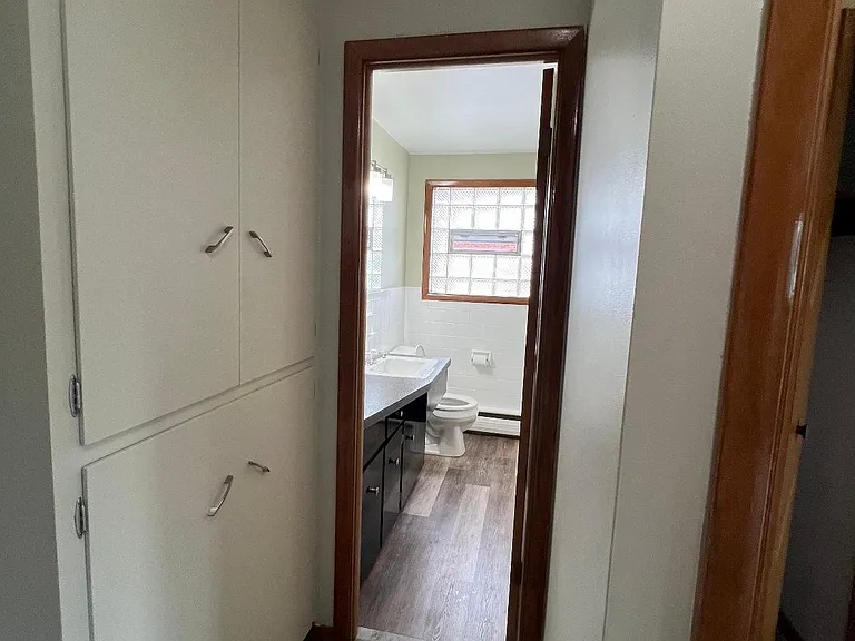 1015 Wehrle Dr #UP — Photo 9