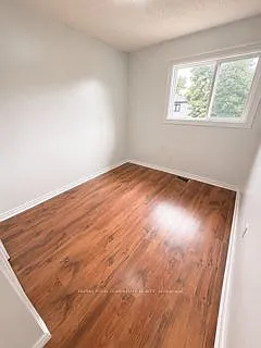 45 Vodden St W — Photo 7