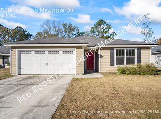 4510 Glendas Meadow Dr, Jacksonville, FL 32210