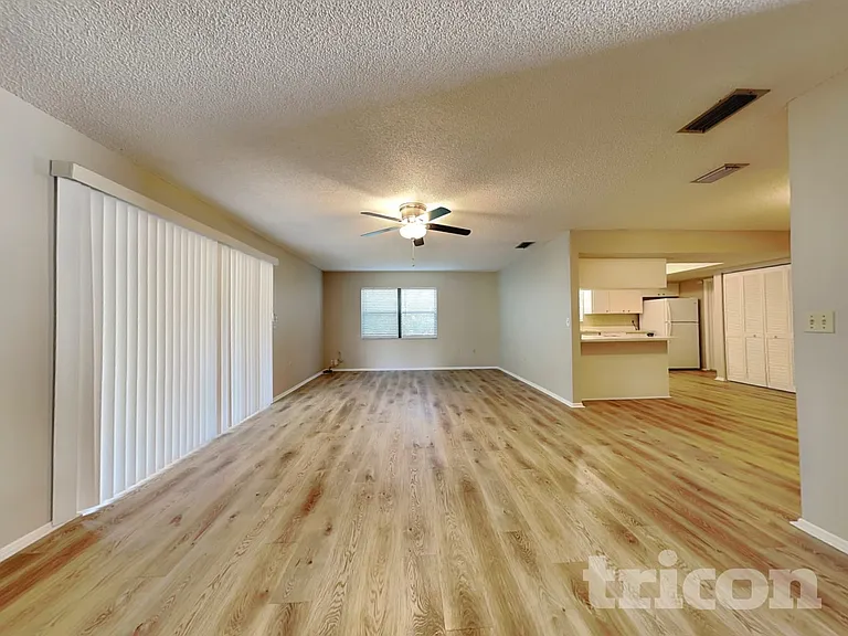4918 Ithaca Ln — Photo 3