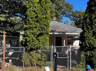 562 S Center St, Spartanburg, SC 29301