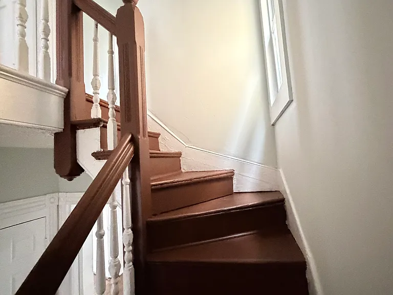 139 Poplar St — Photo 9