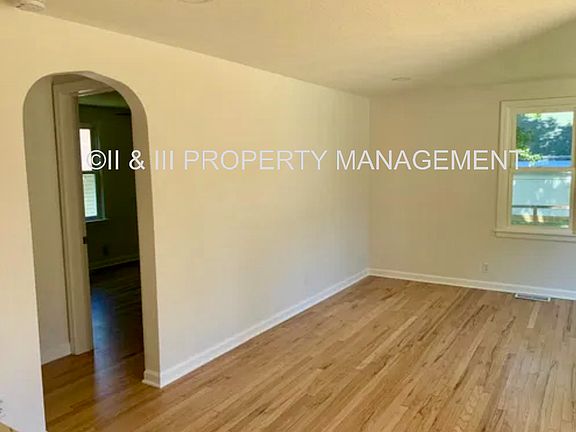 3rd image of 8138 Belleview Ave