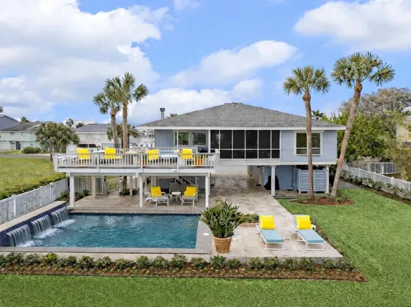 14021 Grambo Blvd, Galveston, TX 77554