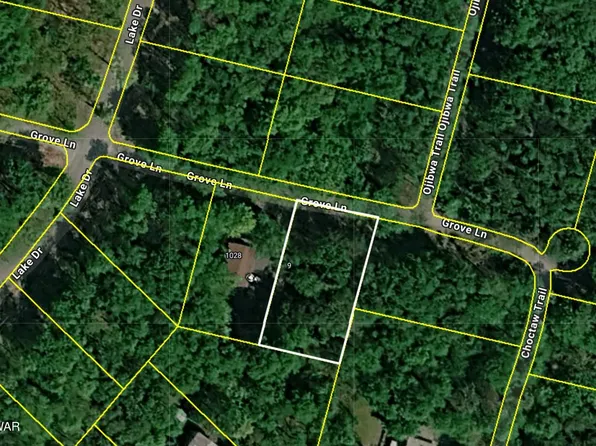 Grove Ln, Newfoundland, PA 18445