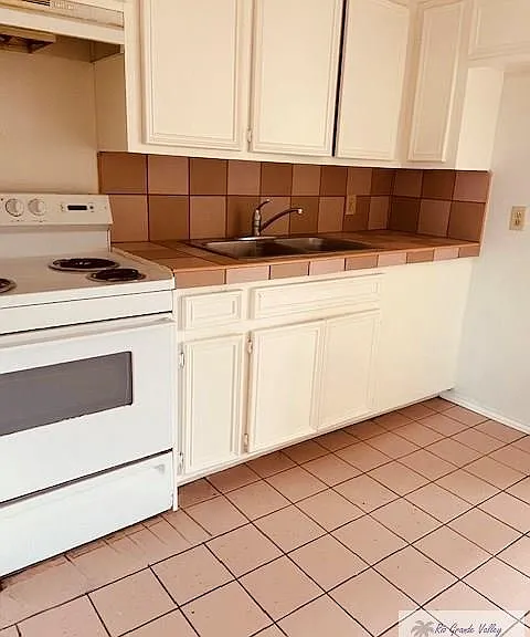 1775 S Vermillion Ave #Q-G — Photo 2