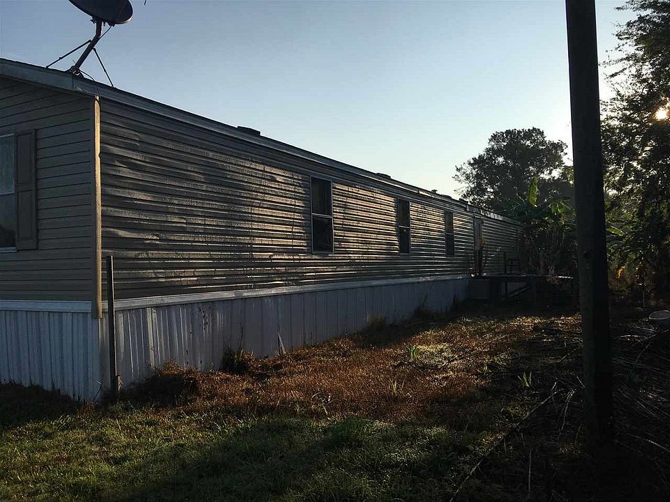 2nd image of 120 Sandygrounds Ct #0
