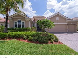 15956 Paseo Ln, Naples, FL 34110