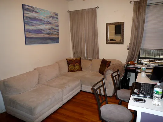 Rented by New Yorker Realty | media 23