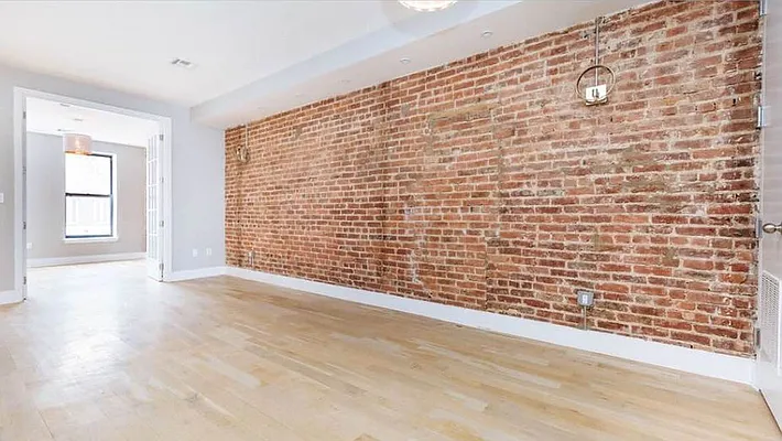 Rented by ERNY LLC | media 5