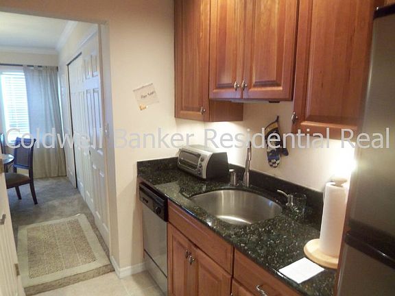 3rd image of 184 Pompano Dr SE #B
