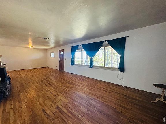 3rd image of 707 4th St