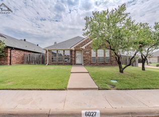 6027 Oakmont Dr, Wichita Falls, TX 76310