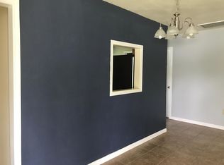 219 W B St, La Porte, TX 77571
