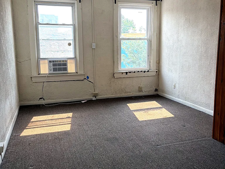2386 Wheeler St — Photo 18