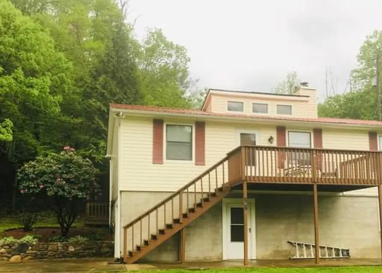 167 Hodges Rd — Photo 2