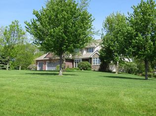 2377 212th St, Ames, IA 50014