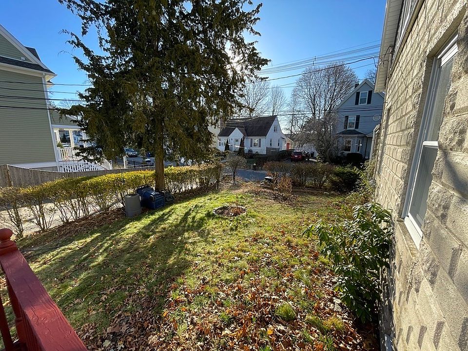 135 Gardner St 1, West Roxbury, MA 02132 Zillow