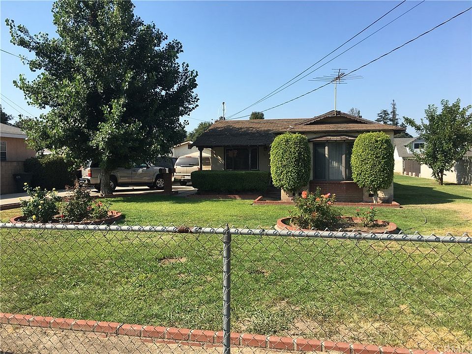 2nd image of 11664 Hemlock St