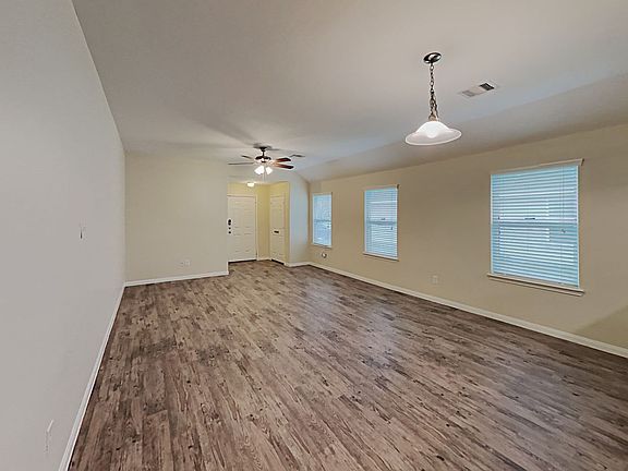 3rd image of 6118 El Granate Dr