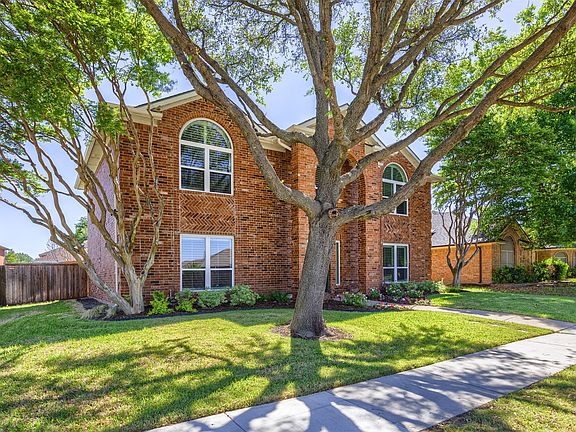 2nd image of 3217 Orchid Dr