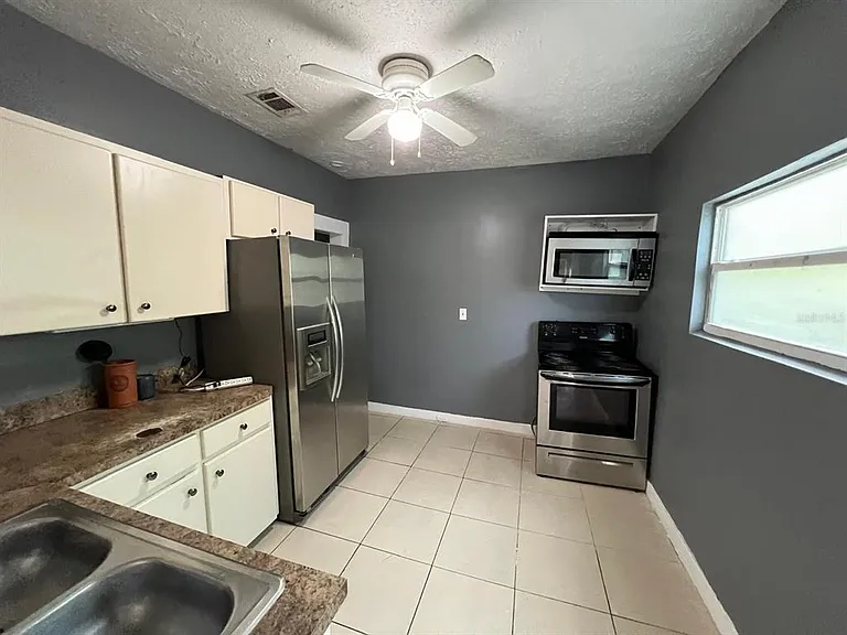 1708 E Nome St — Photo 19