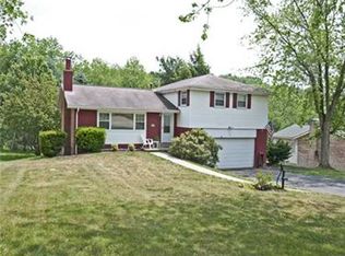 5128 Chevy Chase Dr, Finleyville, PA
