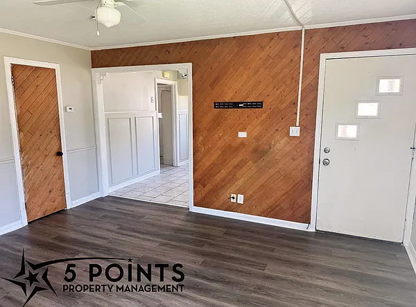 601 W Glendale St — Photo 41