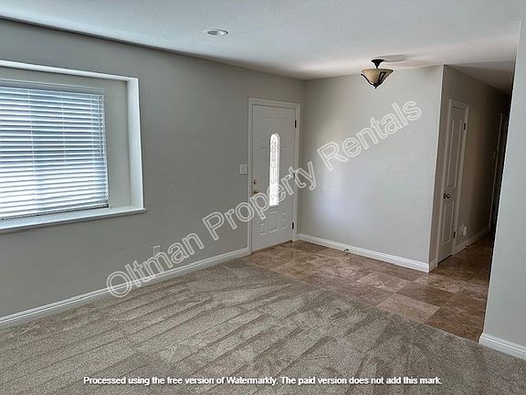2nd image of 3642 Modesto Dr