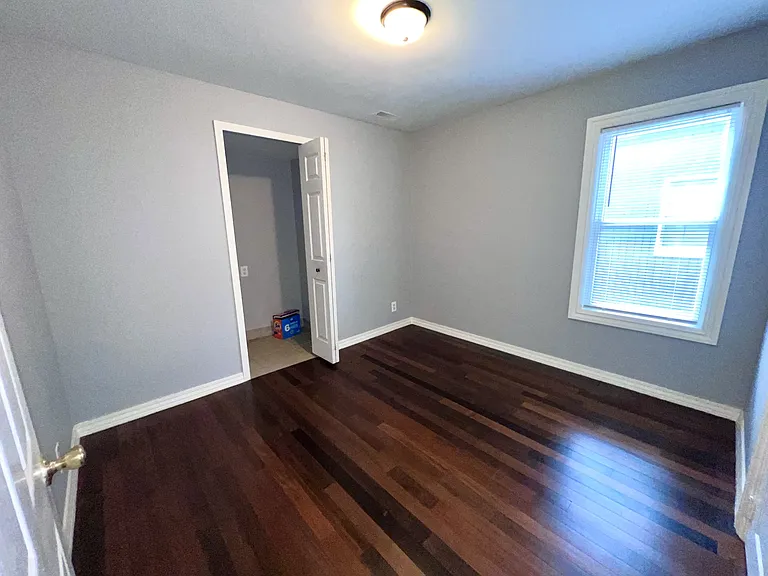 30105 Alger Blvd — Photo 7