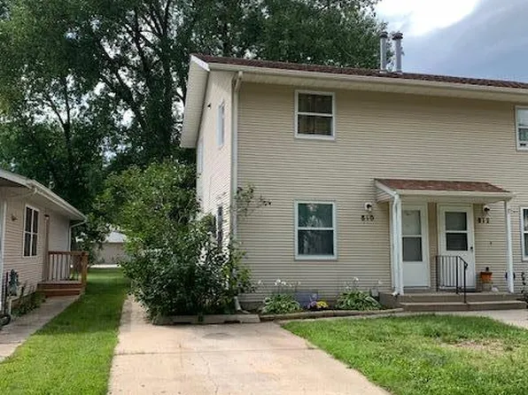 810 26th St N, Fargo, ND 58102
