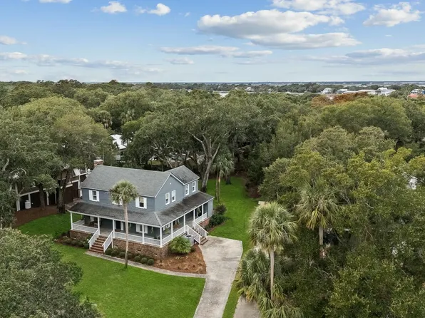 106 Sparrow Dr, Isle Of Palms, SC 29451