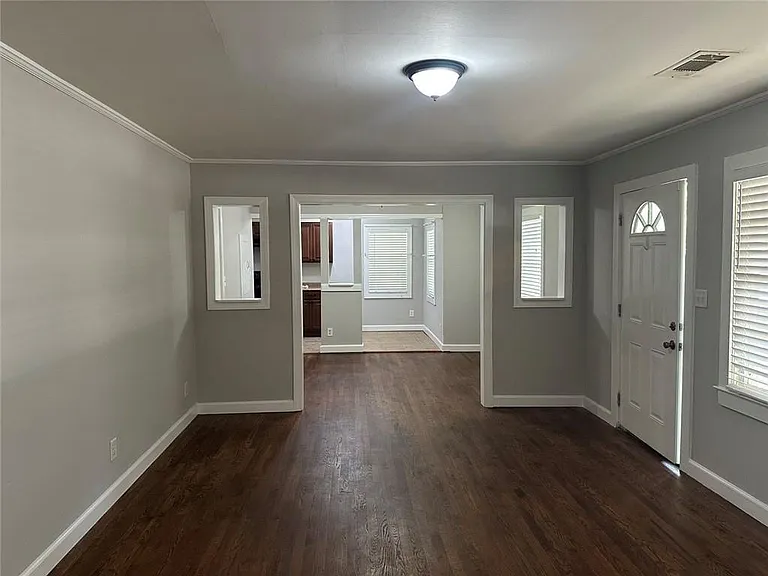 2397 Sandy Plains Rd — Photo 14