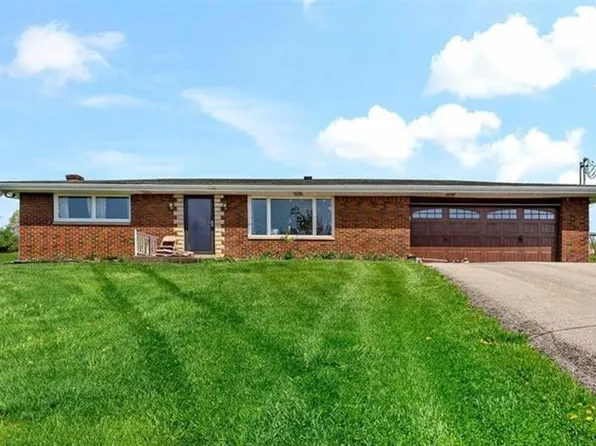 44 Kaukonen Dr, Coal Center, PA 15423