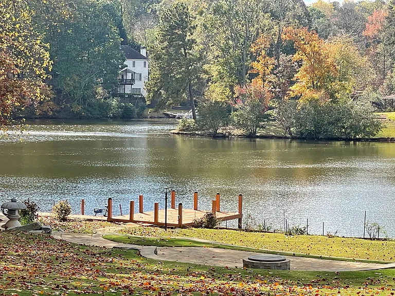 2825 Cardinal Lake Cir #A — Photo 4