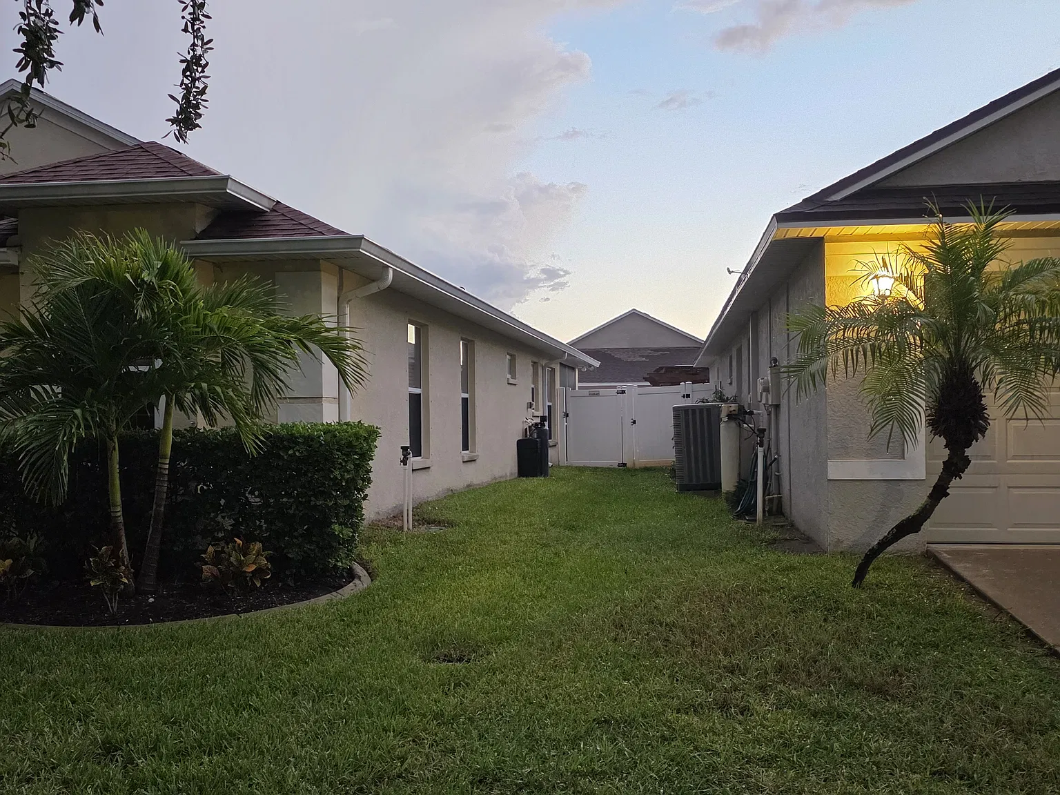4 bed, 2201 sqft, $2,250 — Photo 3